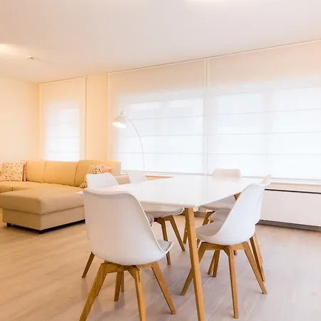 Отель Atlanta Кнокке-Хейст